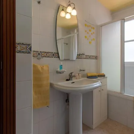 Penthouse Heidi Apartamento Caleta de Interián